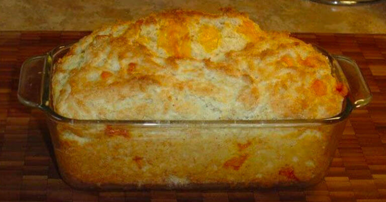 RED LOBSTER’S CHEESE BISCUIT (IN A LOAF)