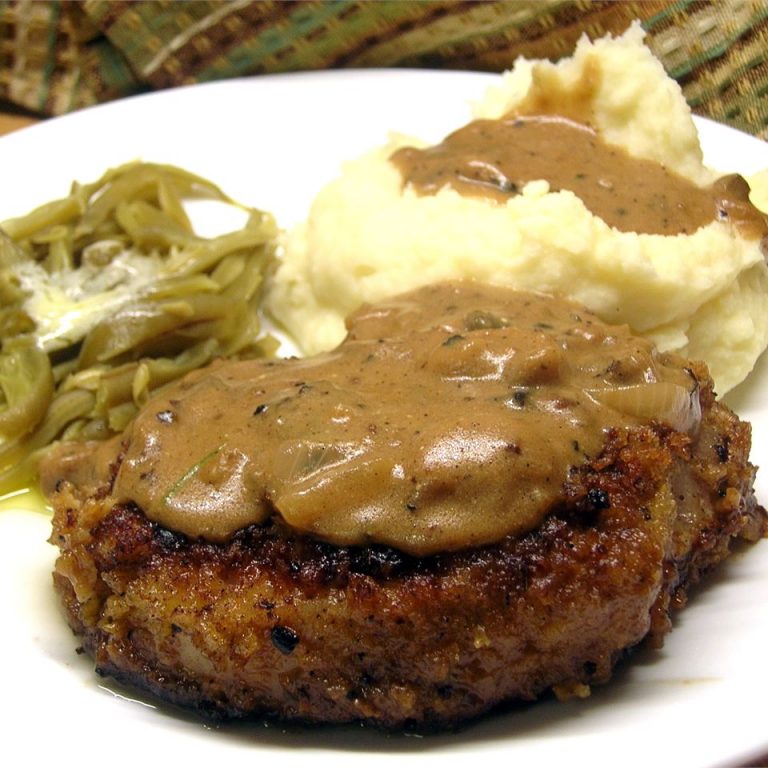GRANDMA’S PORK CHOPS IN MUSHROOM GRAVY