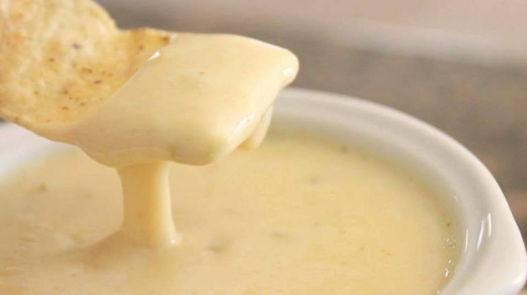 MEXICAN RESTAURANT STYLE WHITE CHEESE (QUESO) DIP